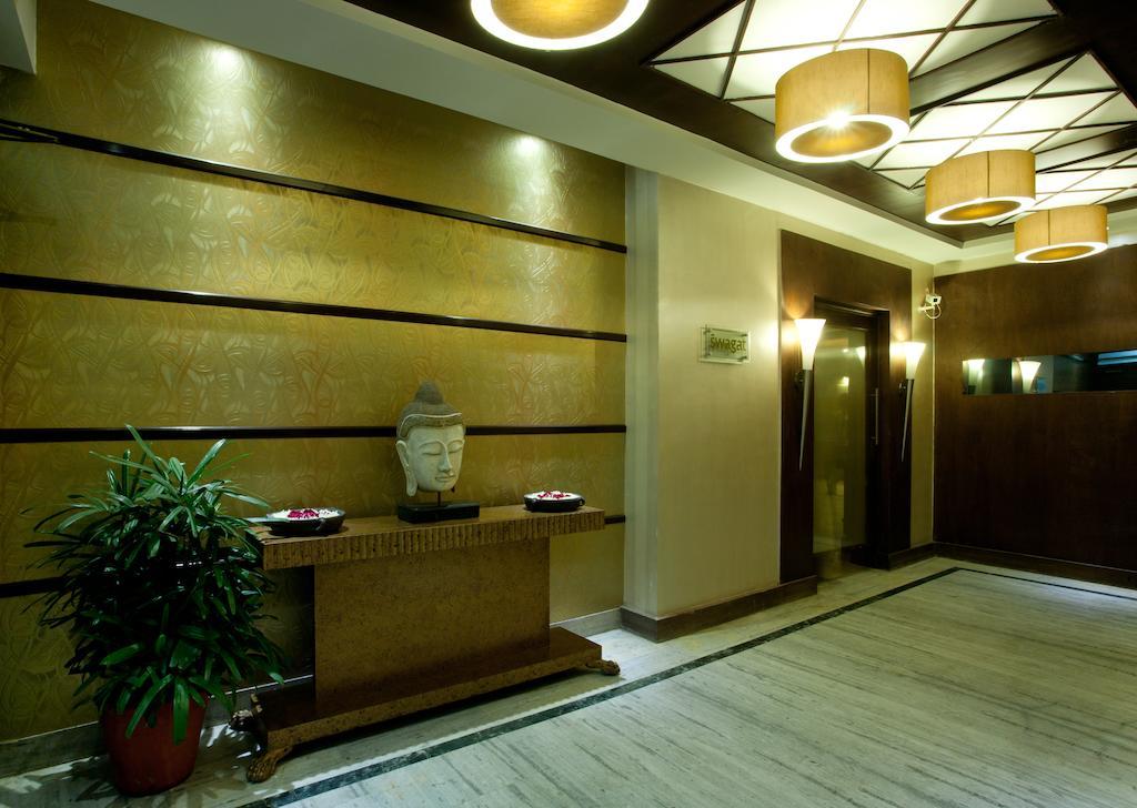 Surya Royal Hotel Kota Kültér fotó